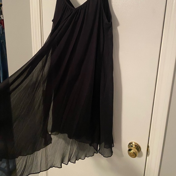 EXPRESS Flowy Black Dress - Size Medium - Picture 5 of 7